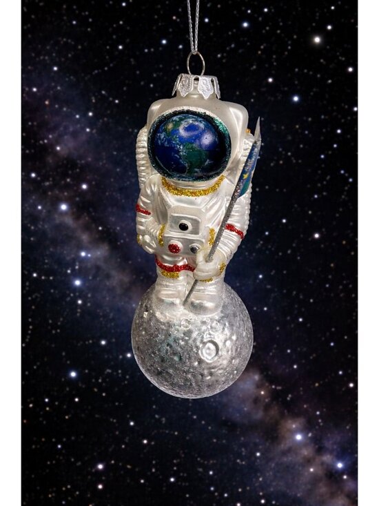 Ashland Other - Ashland Glass Astronaut Ornament Earth Helmet Peace On Earth Flag 6"